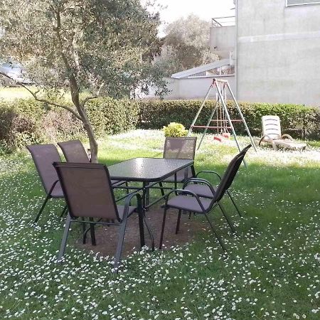 Ioannis Apartments 티바트 외부 사진