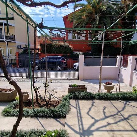 Ioannis Apartments 티바트 외부 사진